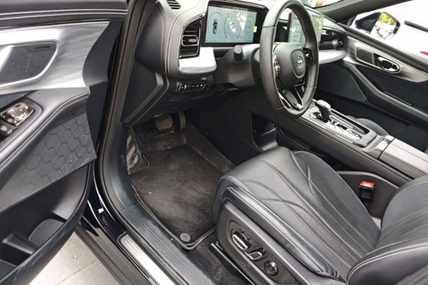 GAC Trumpchi ES9 2024, 13600 км, за 21937 USD - фото 19