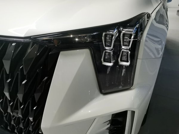 GAC Trumpchi ES9 2024, 61300 км, за 20829 USD - фото 9