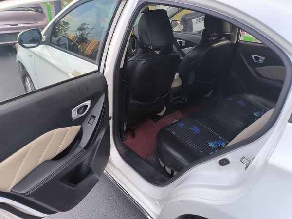 GAC Trumpchi GA3S Vision 2014, 187800 км, за 2295 USD - фото 14