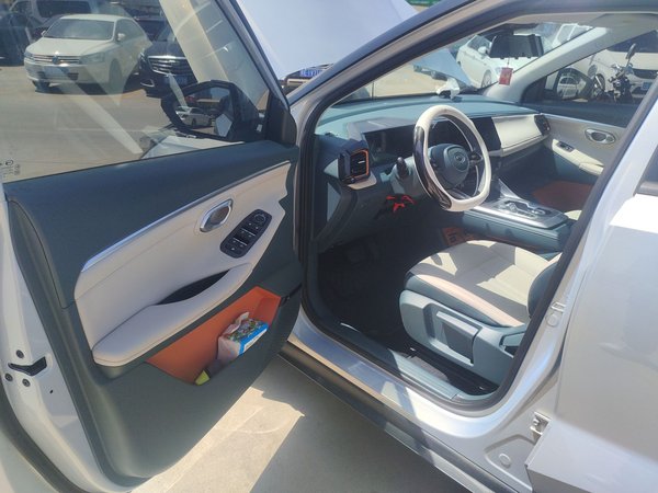 GAC Trumpchi GS3 2023, 8900 км, за 10280 USD - фото 19