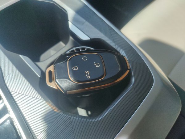 GAC Trumpchi GS3 2023, 8900 км, за 10280 USD - фото 17