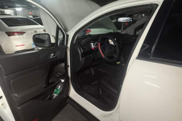 GAC Trumpchi GS4 2015, 169700 км, за 3869 USD - фото 17