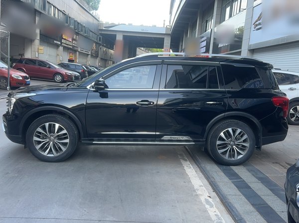 GAC Trumpchi GS8 2017, 127800 км, за 11396 USD