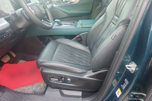 GAC Trumpchi GS8 2022, 33300 км, за 15540 USD - фото 16