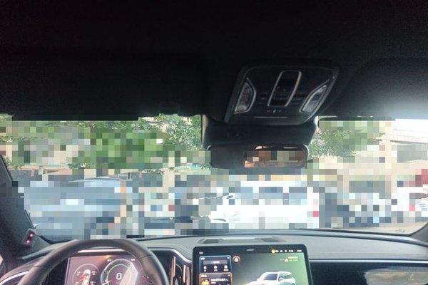 GAC Trumpchi GS8 2022, 33300 км, за 15540 USD - фото 18