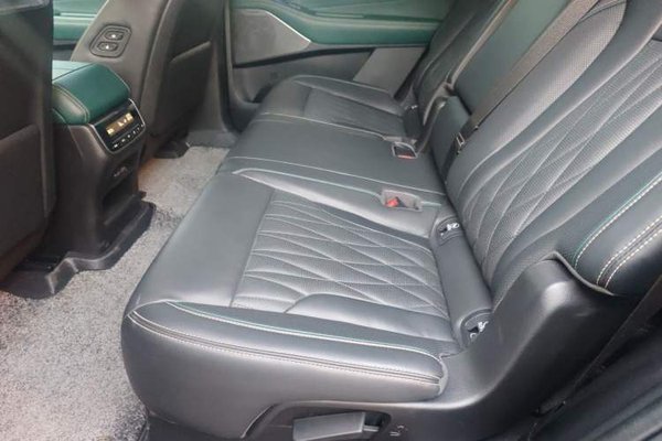 GAC Trumpchi GS8 2022, 33300 км, за 15540 USD - фото 17