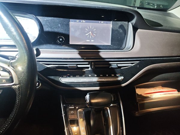 GAC Trumpchi M6 2019, 141900 км, за 8866 USD - фото 12