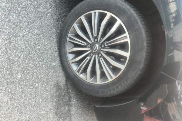 GAC Trumpchi M6 2019, 76000 км, за 9104 USD