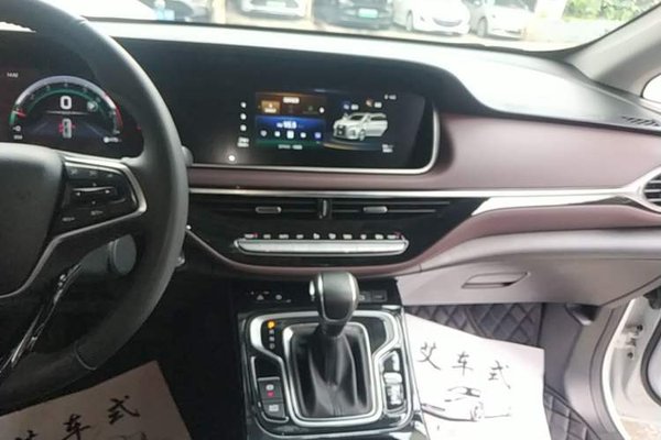 GAC Trumpchi M6 2023, 11100 км, за 14537 USD - фото 15