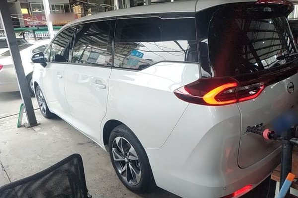 GAC Trumpchi M6 2023, 11900 км, за 14523 USD