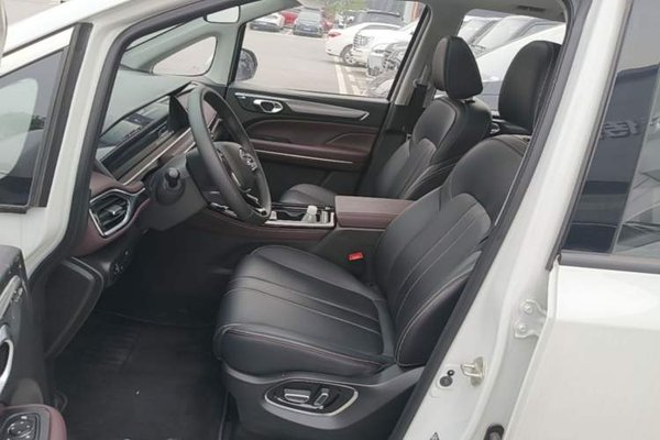 GAC Trumpchi M6 2023, 1500 км, за 16912 USD - фото 17