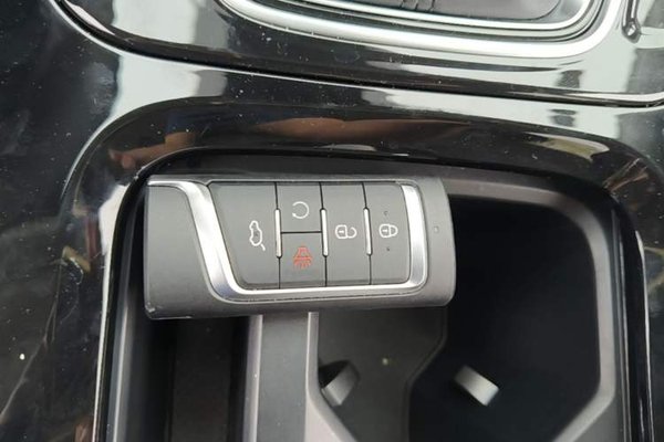 GAC Trumpchi M6 2023, 1500 км, за 16912 USD - фото 23