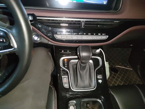 GAC Trumpchi M6 2023, 60599 км, за 11185 USD - фото 14