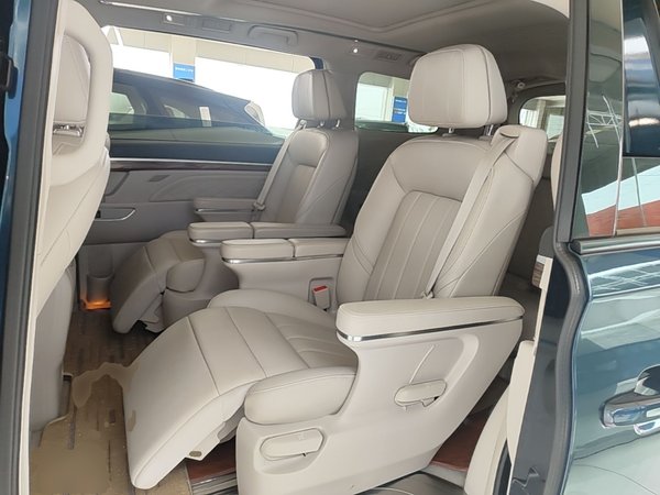 GAC Trumpchi M8 2018, 91000 км, за 14203 USD - фото 20