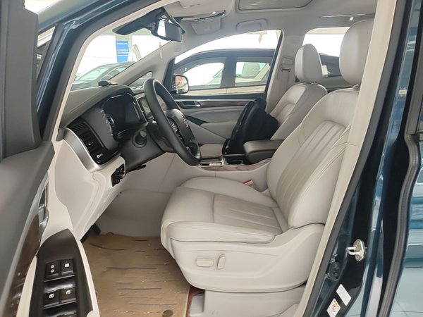 GAC Trumpchi M8 2018, 91000 км, за 14203 USD - фото 18