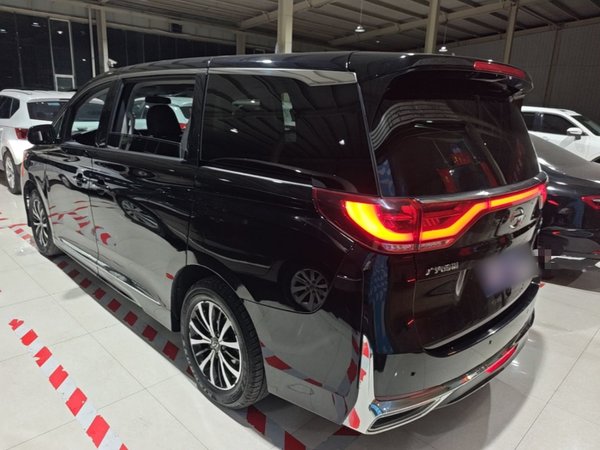GAC Trumpchi M8 2023, 84900 км, за 20345 USD
