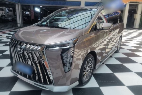 GAC Trumpchi M8 · 2023 год