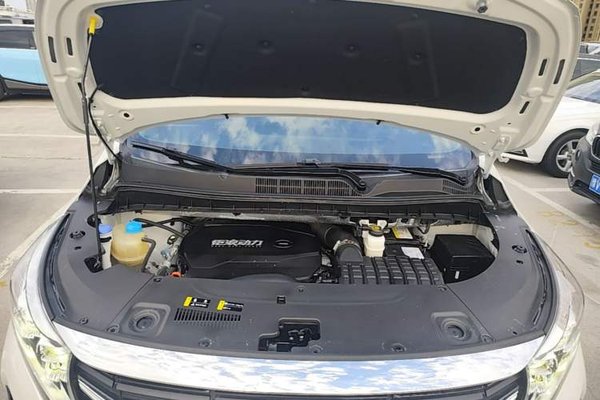 GAC Trumpchi M8 2023, 24600 км, за 21887 USD - фото 30