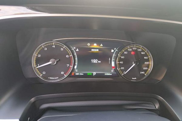 GAC Trumpchi M8 2023, 24600 км, за 21887 USD - фото 19