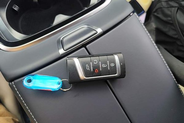 GAC Trumpchi M8 2023, 24600 км, за 21887 USD - фото 28