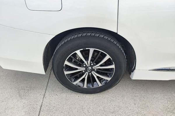 GAC Trumpchi M8 2023, 24600 км, за 21887 USD - фото 11