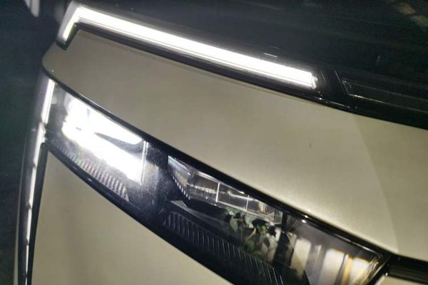GAC Trumpchi Trumpchi E8 2024, 13500 км, за 20658 USD - фото 12