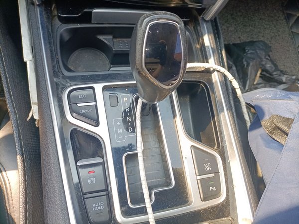 Geely Auto Emgrand GT 2015, 156700 км, за 3885 USD - фото 15