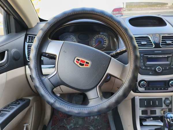 Geely Auto Classic Emgrand 2013, 80800 км, за 2099 USD - фото 11
