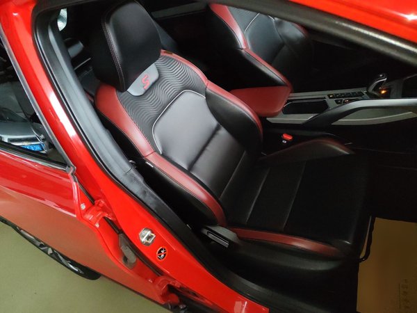 Geely Coolray 2019, 104500 км, за 7130 USD - фото 23