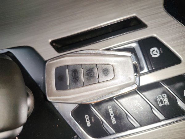 Geely Coolray 2019, 104500 км, за 7130 USD - фото 12