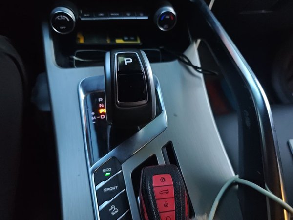 Geely Auto Coolray 2019, 56600 км, за 5699 USD - фото 15