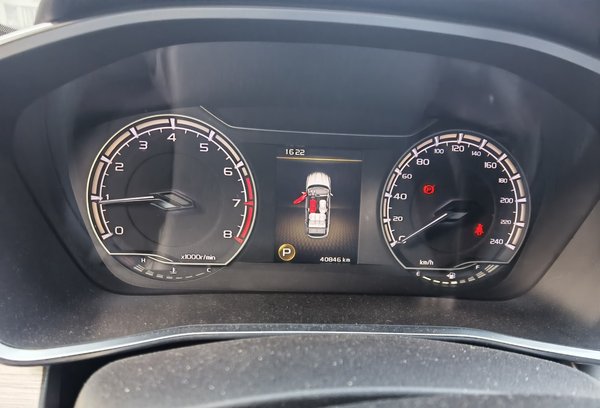 Geely Coolray 2020, 40800 км, за 7858 USD - фото 13