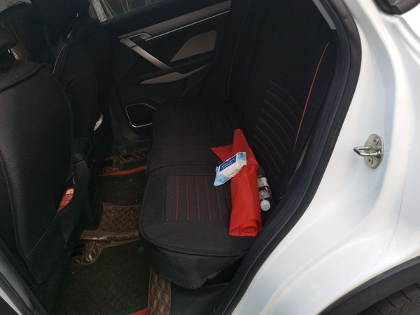 Geely Coolray 2020, 40800 км, за 7858 USD - фото 18