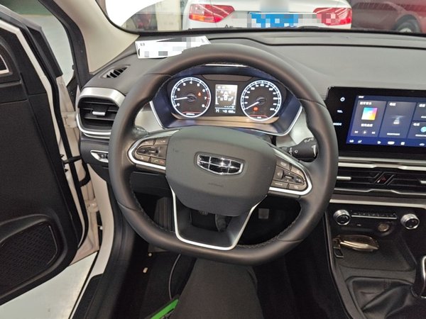 Geely Auto Coolray 2020, 43200 км, за 6900 USD - фото 19