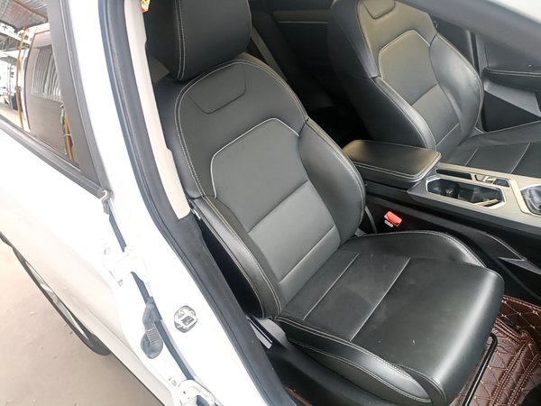 Geely Auto Coolray 2020, 75600 км, за 6903 USD - фото 23