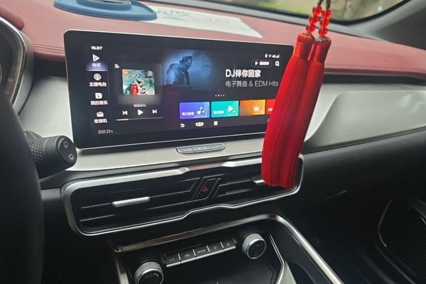 Geely Auto Coolray 2020, 68000 км, за 6584 USD - фото 12