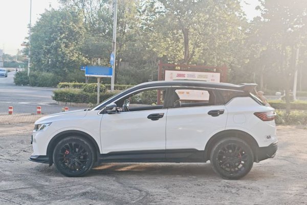 Geely Auto Coolray 2020, 56200 км, за 8031 USD - фото 6