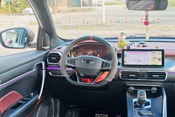 Geely Auto Coolray 2020, 56200 км, за 8031 USD - фото 18
