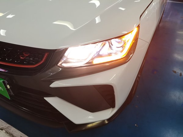 Geely Coolray 2021, 27100 км, за 9511 USD - фото 23