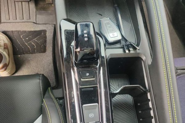 Geely Auto Coolray 2022, 27599 км, за 11233 USD - фото 15