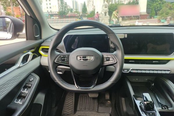 Geely Auto Coolray 2022, 27599 км, за 11233 USD - фото 11