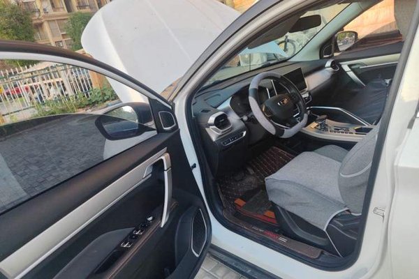 Geely Auto Coolray 2023, 32300 км, за 8579 USD - фото 16