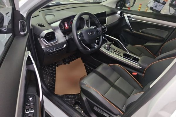 Geely Auto Coolray 2023, 40400 км, за 9905 USD - фото 28