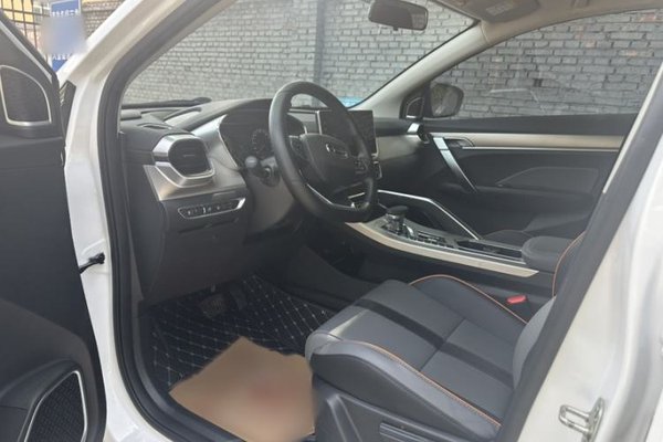 Geely Auto Coolray 2023, 40400 км, за 9905 USD - фото 27