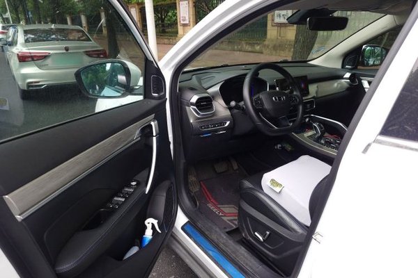 Geely Auto Coolray New Energy 2019, 59100 км, за 7290 USD - фото 13