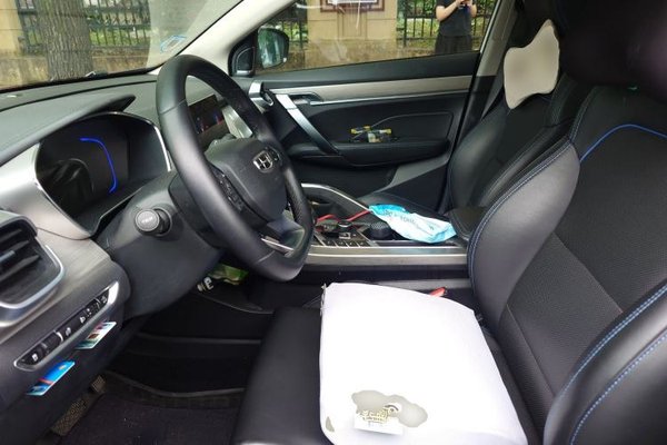 Geely Auto Coolray New Energy 2019, 59100 км, за 7290 USD - фото 12