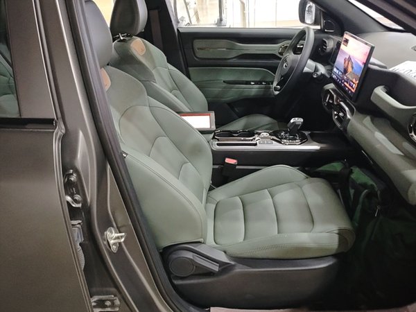 Geely Auto Cowboy 2025, 7400 км, за 12743 USD - фото 23