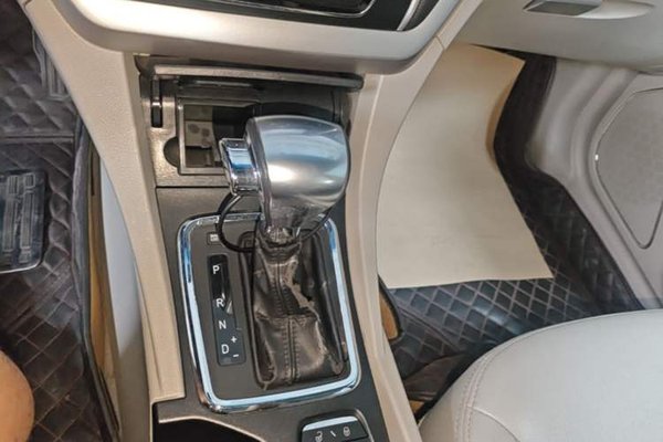 Geely Auto Emgrand 2014, 61600 км, за 4087 USD - фото 16