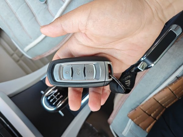 Geely Auto Emgrand 2014, 32000 км, за 9999999 USD - фото 9