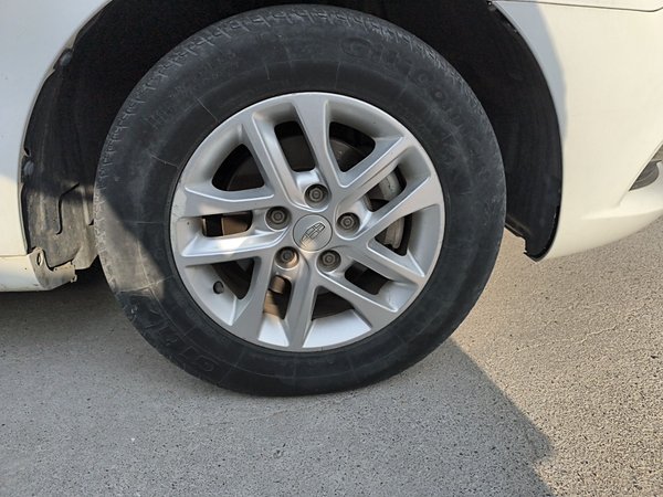 Geely Auto Emgrand 2017, 124500 км, за 4030 USD